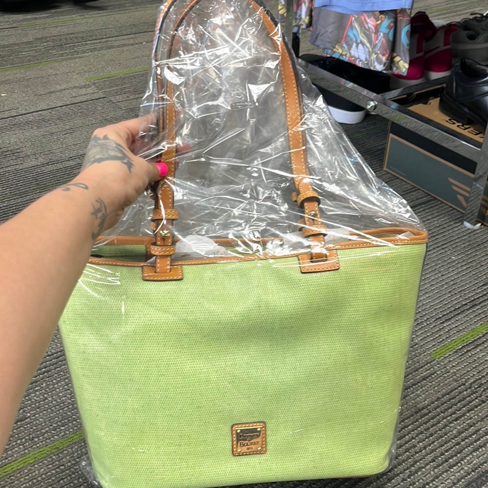 DOONEY & BOURKE #VINTAGE